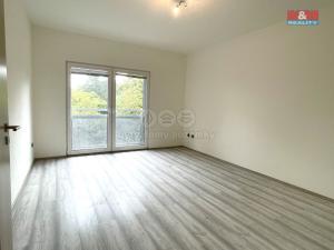 Pronájem bytu 2+kk, Poděbrady - Poděbrady II, Na Valech, 63 m2