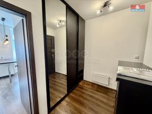 Prodej bytu 2+kk, Praha - Holešovice, U průhonu, 50 m2