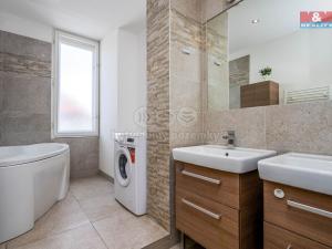 Prodej bytu 3+1, Praha - Holešovice, Veletržní, 105 m2