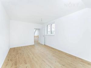 Prodej bytu 3+kk, Všestary, Strančická, 111 m2