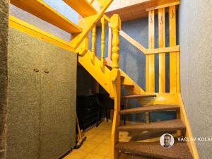 Prodej rodinného domu, Lázně Bělohrad, Třetí strana, 240 m2