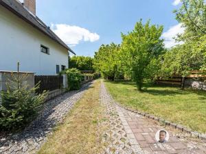 Prodej rodinného domu, Lázně Bělohrad, Třetí strana, 240 m2