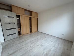 Pronájem bytu 2+1, Chomutov, Zdeňka Štěpánka, 55 m2