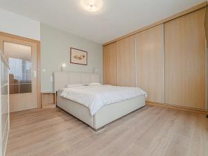 Prodej bytu 2+kk, Ostrava, Kaminského, 83 m2
