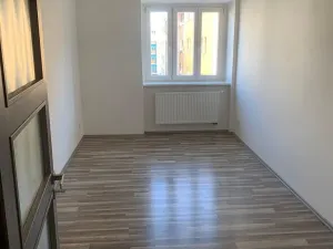 Pronájem bytu 2+kk, Praha - Nusle, U družstva Život, 60 m2