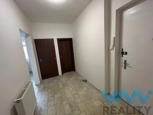 Pronájem bytu 1+1, Opava, Alšova, 55 m2