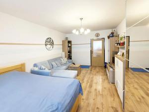 Prodej bytu 3+1, Praha - Modřany, Levského, 79 m2