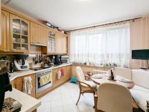 Prodej bytu 3+1, Praha - Modřany, Levského, 79 m2