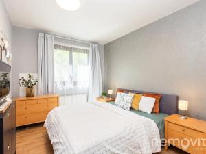 Prodej bytu 2+kk, Jesenice, Hrnčířská, 48 m2