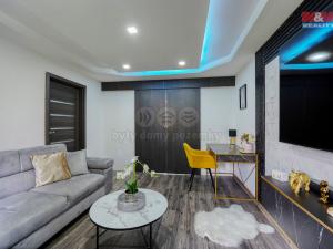 Prodej bytu 2+1, Ostrov, Šafaříkova, 55 m2