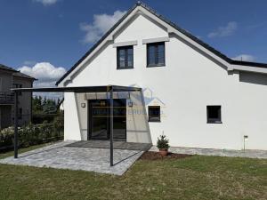Prodej rodinného domu, Osek, 180 m2