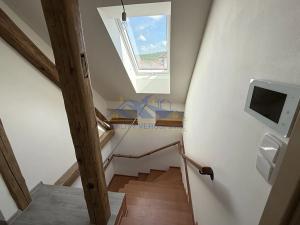Prodej rodinného domu, Osek, 180 m2