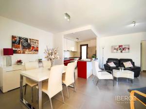 Prodej bytu 3+kk, Torrevieja, Španělsko, 69 m2