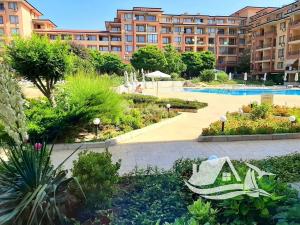 Prodej bytu 2+kk, Sveti Vlas, Bulharsko, 63 m2