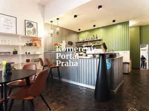 Pronájem restaurace, Praha - Kobylisy, Střelničná, 344 m2