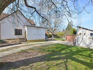Prodej rodinného domu, Chržín, 220 m2