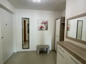 Pronájem bytu 2+kk, Praha - Smíchov, U Okrouhlíku, 49 m2