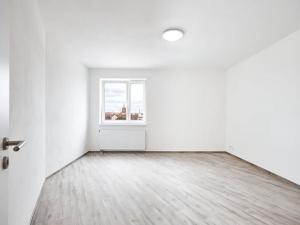 Pronájem bytu 2+kk, Plzeň, Železniční, 79 m2