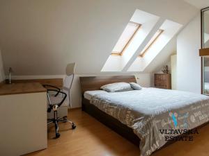 Prodej bytu 3+1, Jesenice, Hrnčířská, 99 m2