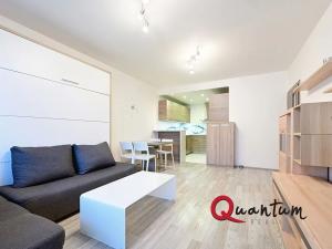 Prodej bytu 2+kk, Praha - Horní Měcholupy, Modenská, 59 m2