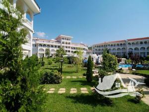 Prodej bytu 3+kk, Sveti Vlas, Bulharsko, 79 m2