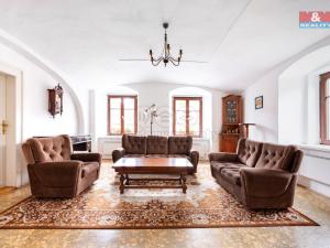 Prodej rodinného domu, Mladá Vožice, Husovo náměstí, 124 m2