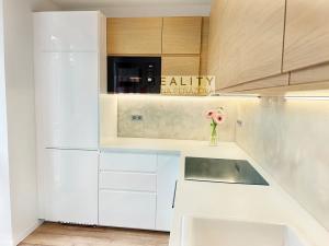 Prodej bytu 2+1, Brno, Provazníkova, 58 m2