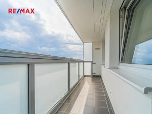 Prodej bytu 2+kk, Praha - Horní Měcholupy, Milánská, 49 m2