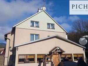 Prodej ubytování, Ostrov - Horní Žďár, 460 m2