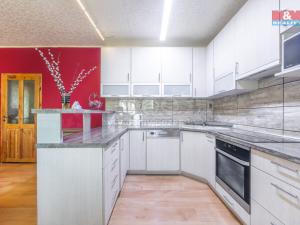 Prodej rodinného domu, Otrokovice - Kvítkovice, tř. Osvobození, 367 m2