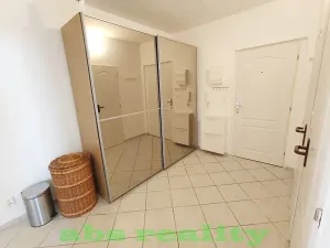 Pronájem bytu 2+1, Milovice, 60 m2