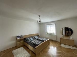Prodej rodinného domu, Lužec nad Vltavou, 1. máje, 280 m2
