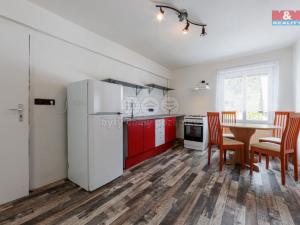 Prodej rodinného domu, Stříbrná, 165 m2