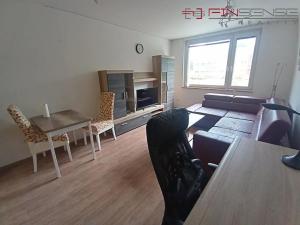 Pronájem bytu 2+kk, Kladno, Severní, 44 m2