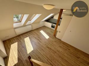 Prodej bytu 2+kk, Praha - Libeň, Zenklova, 83 m2