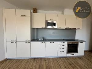 Prodej bytu 2+kk, Praha - Libeň, Zenklova, 106 m2