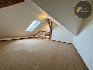 Prodej bytu 2+kk, Praha - Libeň, Zenklova, 106 m2