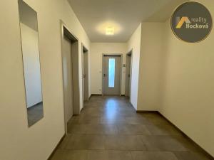 Prodej bytu 2+kk, Praha - Libeň, Zenklova, 106 m2