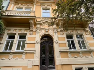 Prodej bytu 2+kk, Karlovy Vary, Sadová, 85 m2
