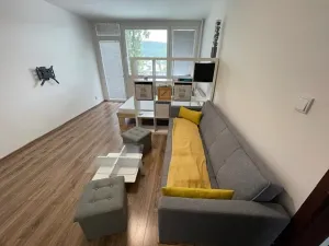 Pronájem bytu 2+1, Ústí nad Labem, Truhlářova, 66 m2