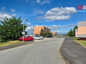 Prodej pozemku pro bydlení, Hrušovany, 30076 m2