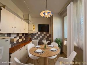 Prodej bytu 3+1, Olomouc, Janského, 64 m2