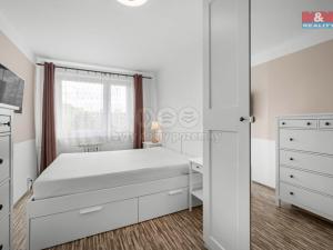 Prodej bytu 3+1, Praha - Řepy, Španielova, 74 m2