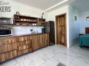 Prodej rodinného domu, Coxen Hole, Roatán, Honduras, 278 m2
