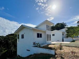Prodej rodinného domu, Coxen Hole, Roatán, Honduras, 90 m2
