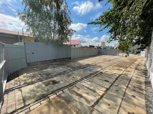 Pronájem komerčního pozemku, Praha - Horní Počernice, Bystrá, 200 m2