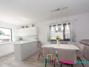 Prodej rodinného domu, Krhanice, 140 m2