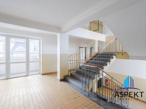 Pronájem kanceláře, Praha - Vinohrady, Vinohradská, 49 m2