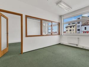 Pronájem kanceláře, Praha - Libeň, Na žertvách, 257 m2