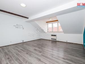 Pronájem bytu 1+kk, Plzeň, Barrandova, 43 m2